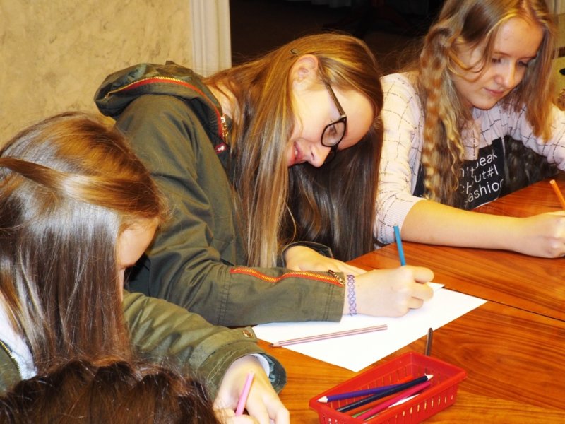 Wycieczka kl 4-6 do PKiN w Warszawie